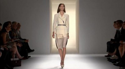 Абстрактное искуство от Calvin Klein