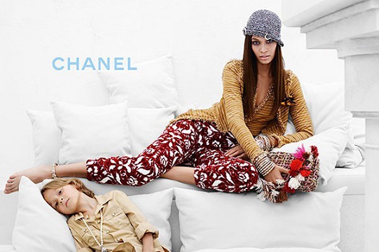 Хадсон Кроніг та Джоан Смоллс представили круїзну колекцію від Chanel.