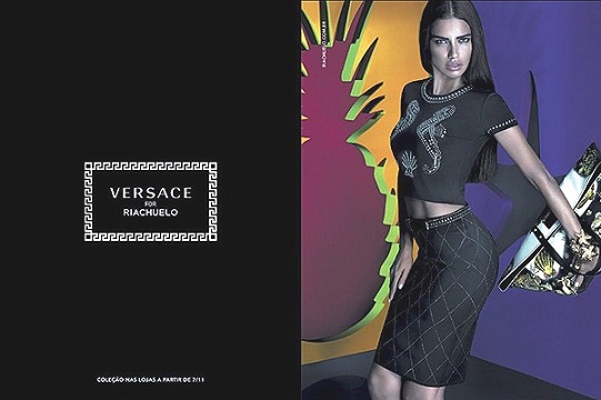 Адріана Ліма в рекламі Versace для Riachuelo