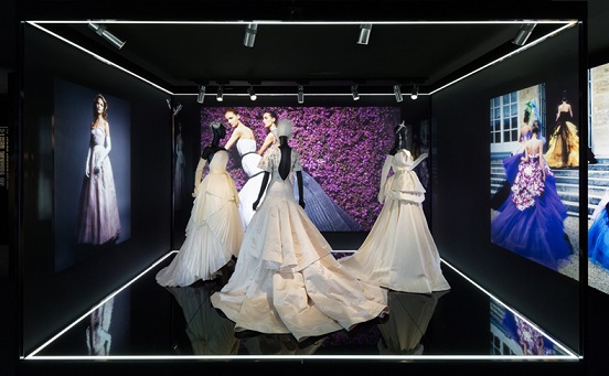 Осінньо-зимова виставка Esprit Dior - фото.